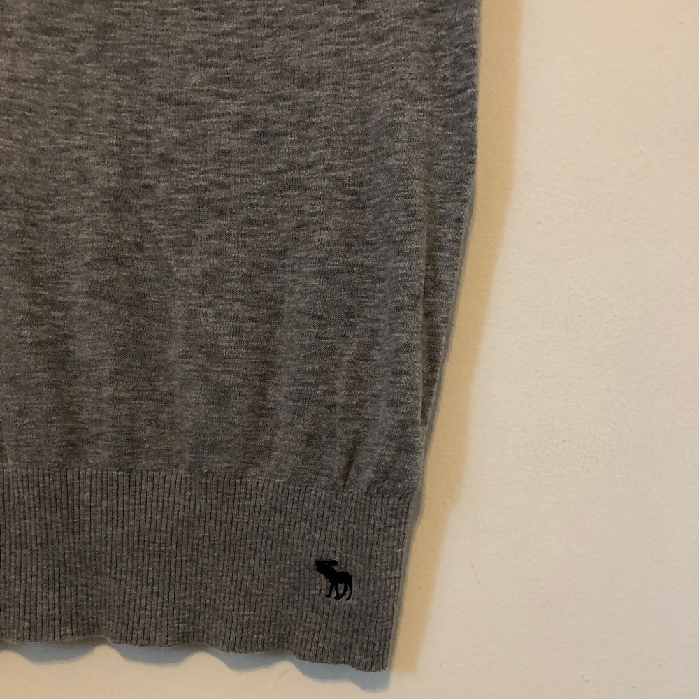 Abercrombie & Fitch Women’s Shirt/Sweater